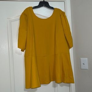 ELOQUII Yellow/Mustard Puff Sleeve Peplum Top
Size 28